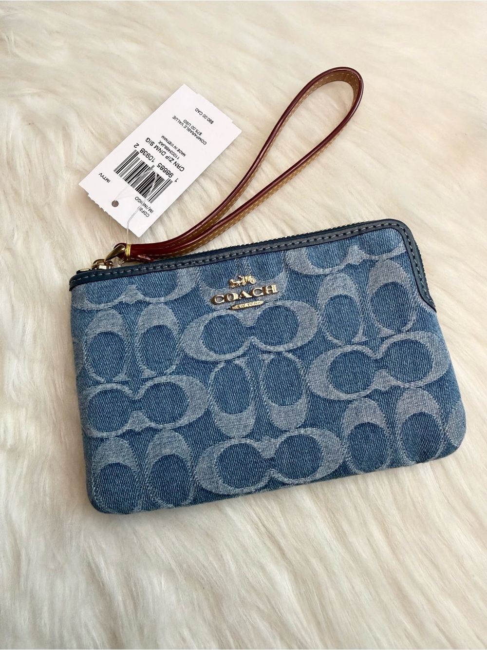 Coach Corner Zip Wristlet Clutch In Signature Denim CDF26 Denim Gold Indigo NWT